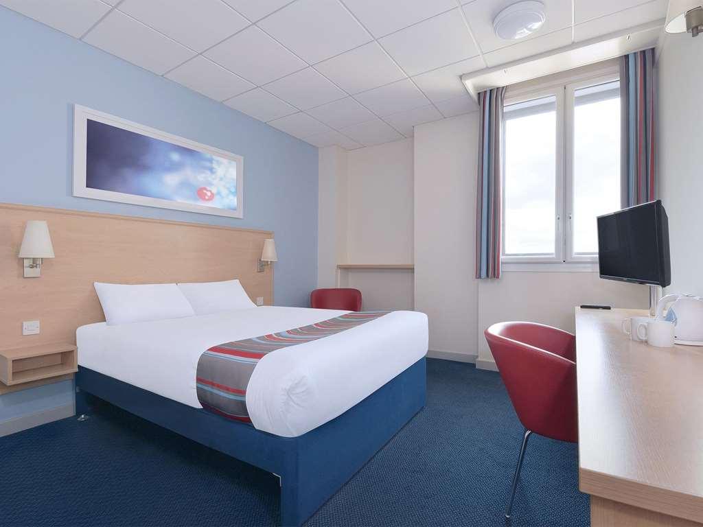 Travelodge Nottingham Riverside 部屋 写真