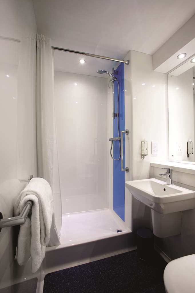 Travelodge Nottingham Riverside 部屋 写真